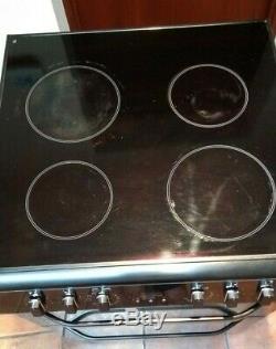 Belling FSE60 BLK electric cooker 60cm in a good condition