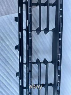 Genuine VW Golf MK7 Bottom Center Grill Black 5G0853677B 9B9