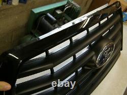OEM 2015 Ford F150 Truck Pickup XLT Grille New Take off Black Surround 2016