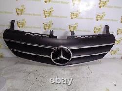 Calandre de radiateur Mercedes-Benz W251 R-Class A2518880223