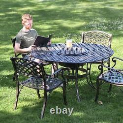 Ensemble de table et de chaises quatre places de luxe en or antique givré avec grille.